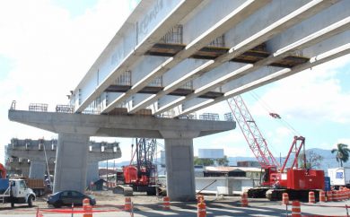 puente con refuerzo de fibra